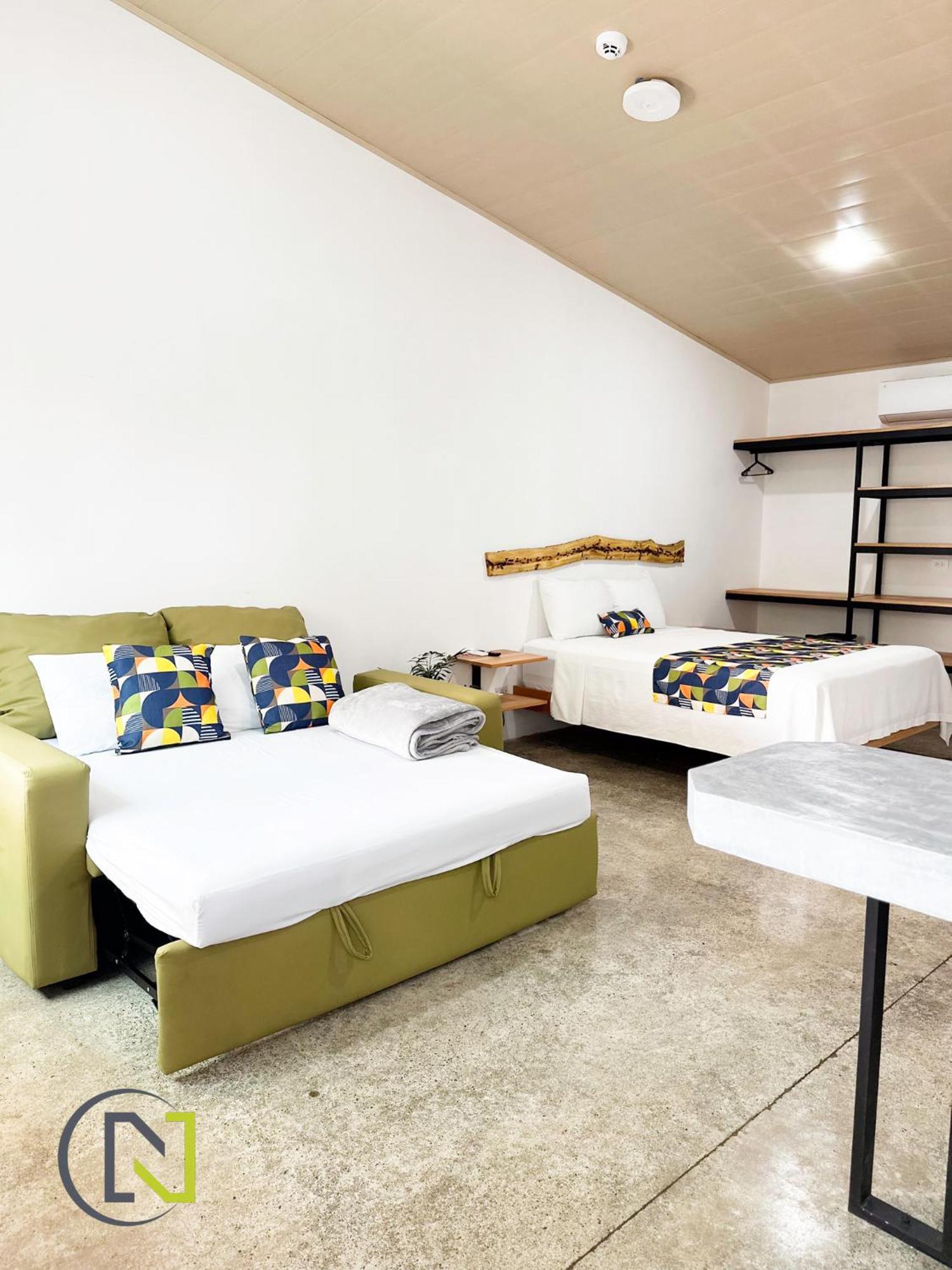 Nomad Living Cr *